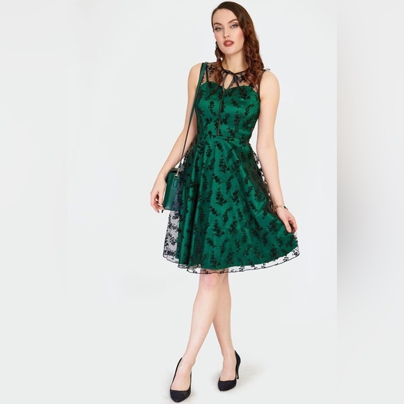 Voodoo Vixen Emerald Black Lace Sleeveless Dress Size‎ XL - Picture 1 of 9